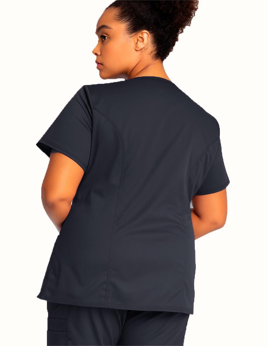 Pijama quirúrgica cherokee estilo relajado para mujer