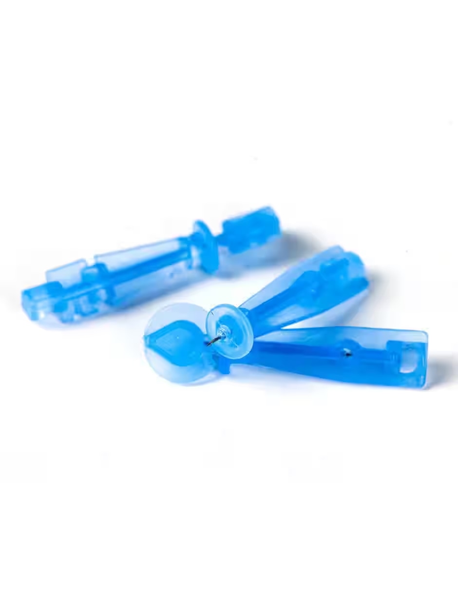Glucómetro mini basico + 100 tiras reactivas Glucómetro mini basico + 100 tiras reactivas