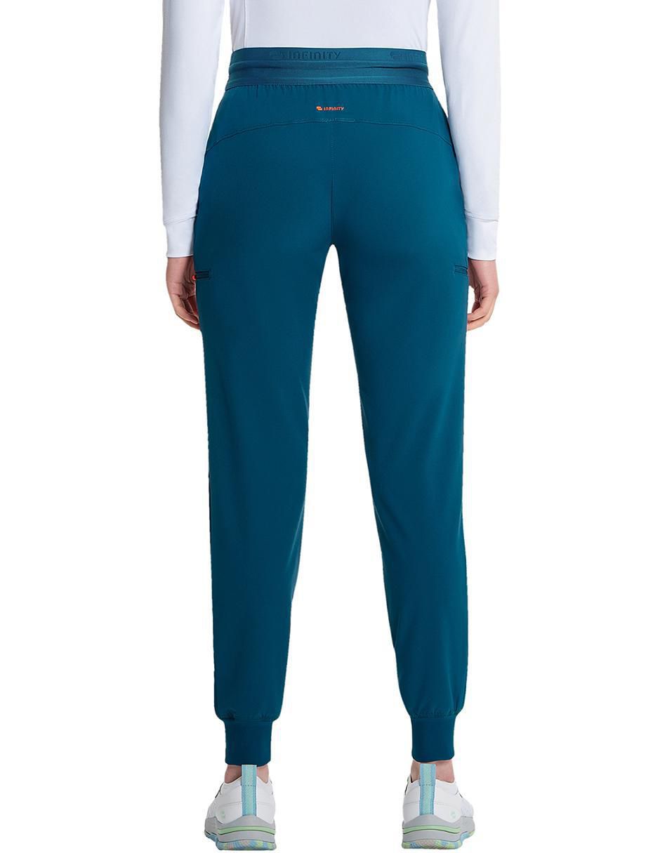 Pijama quirúrgica estilo regular para mujer 7