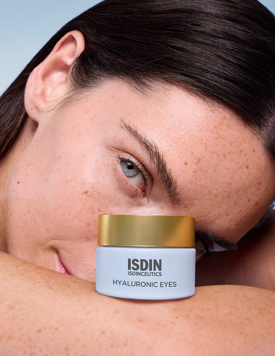 Crema para ojos recomendada para bolsas y ojeras de día y noche Isdin Isdinceutics Hyaluronic para todo tipo piel 7