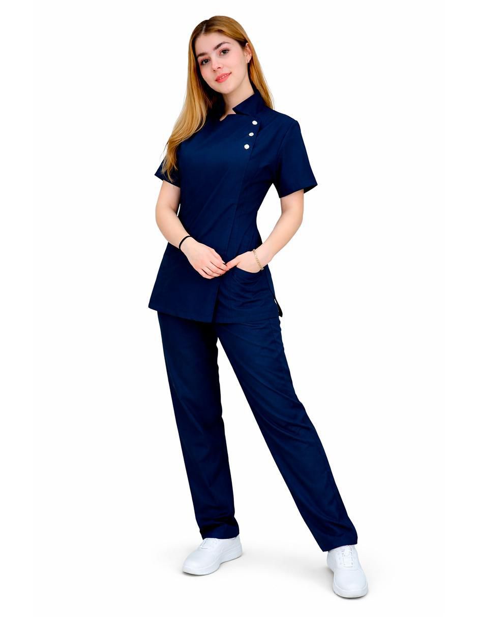 Pijama quirúrgica estilo relajado para mujer