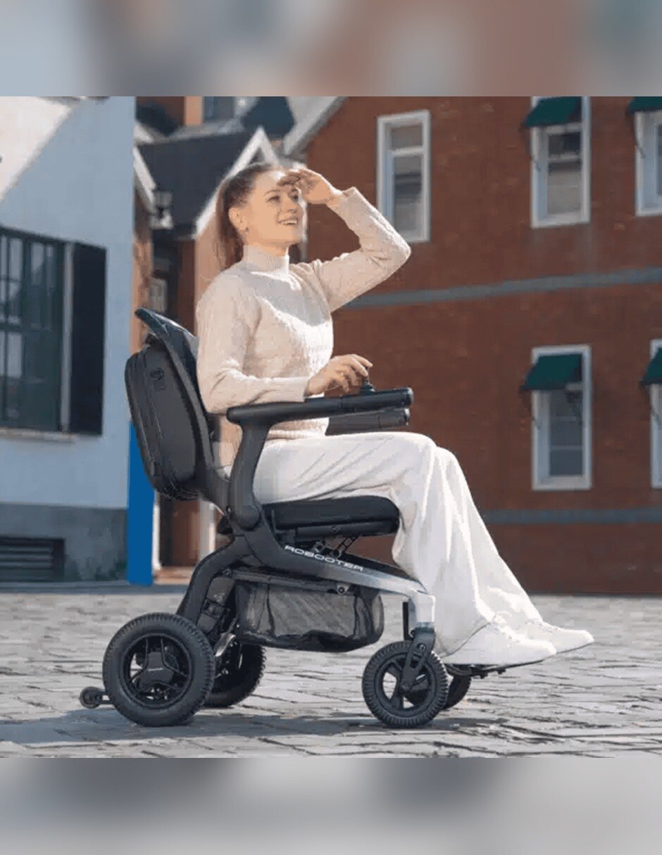 Silla de ruedas eléctrica pegable rinde 18 km AF-E80 4